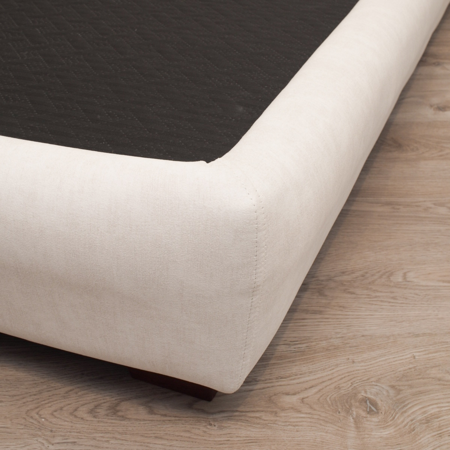 Cama Riva