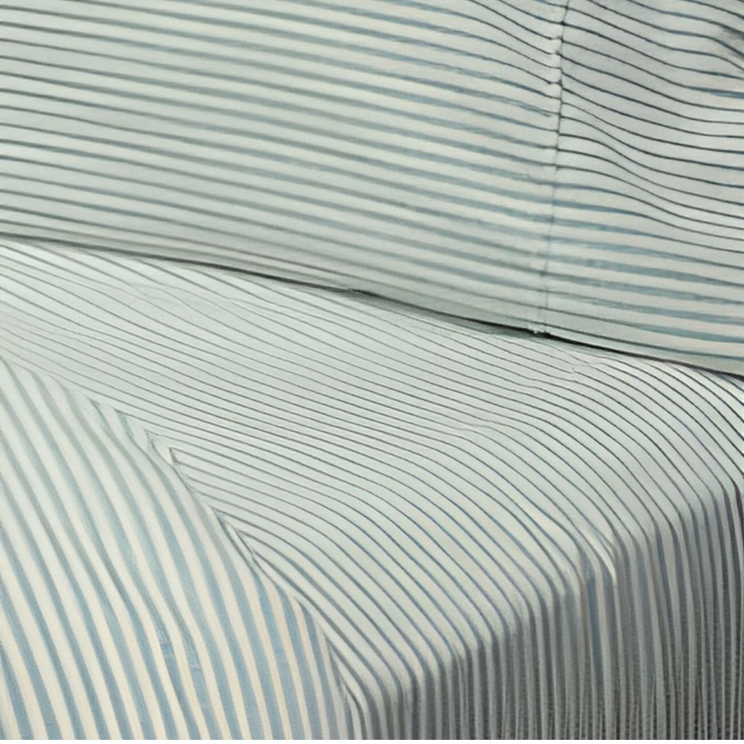 Cationic Stripe Bedding Set
